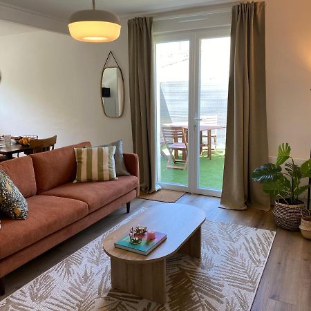 Le Cinquieme Villa Bressuire Exteriör bild